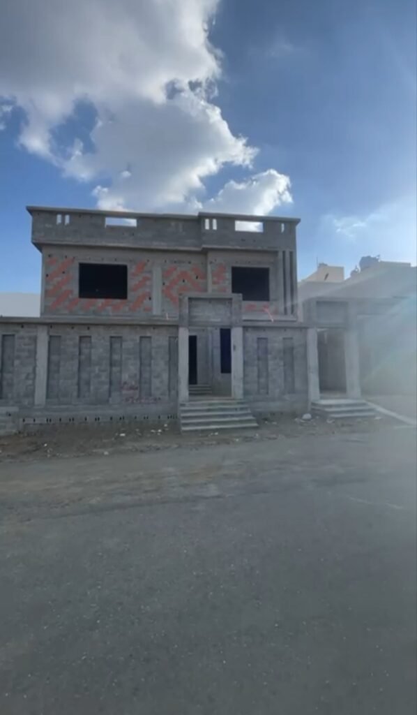 تنفيذ عمائر سكنية بخميس مشيط