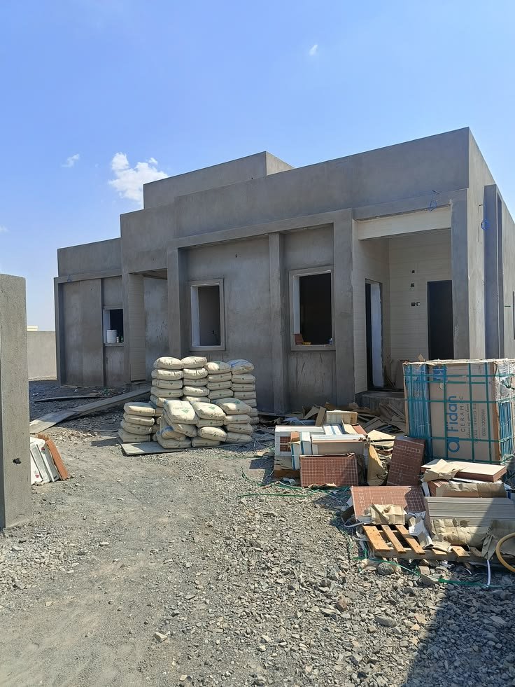 تجديد دهانات واجهات المباني السكنية في خميس مشيط